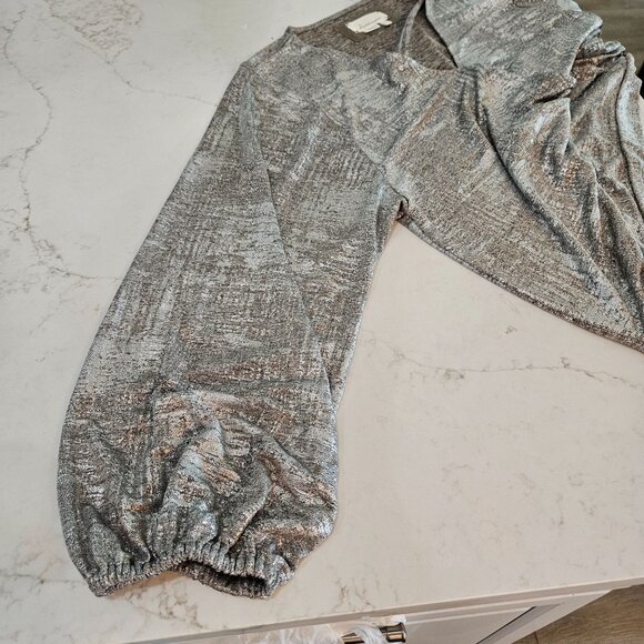 Anthropologie Carys Dolman Top Size Large Metallic Gold Silver Wrap - Picture 5 of 14